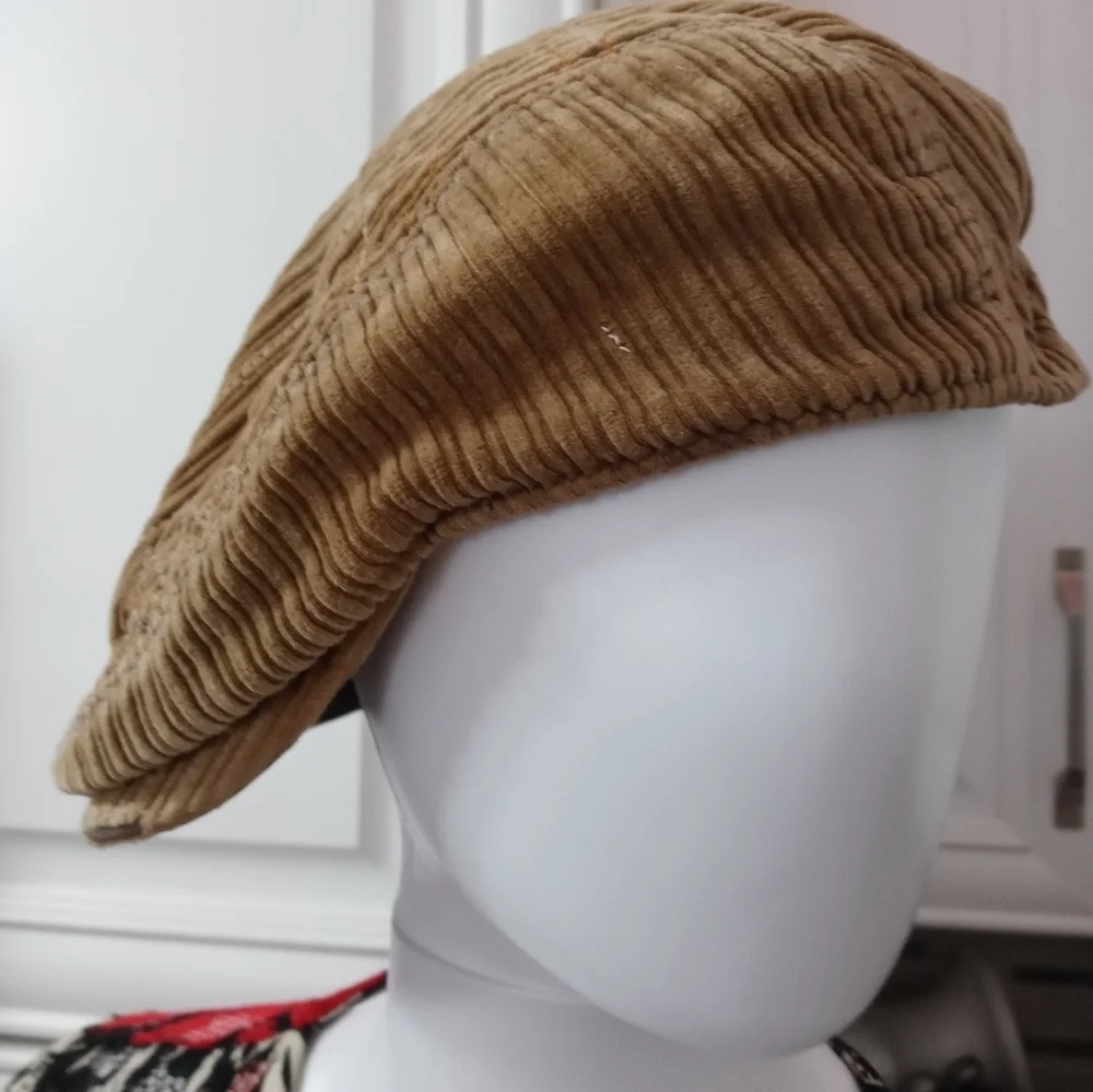 Vintage Rare True Religion Beige Corduroy Distressed Driver Cap Emb horseshoe